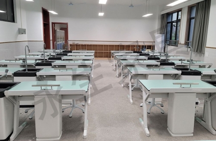 Primary and secondary school furniture